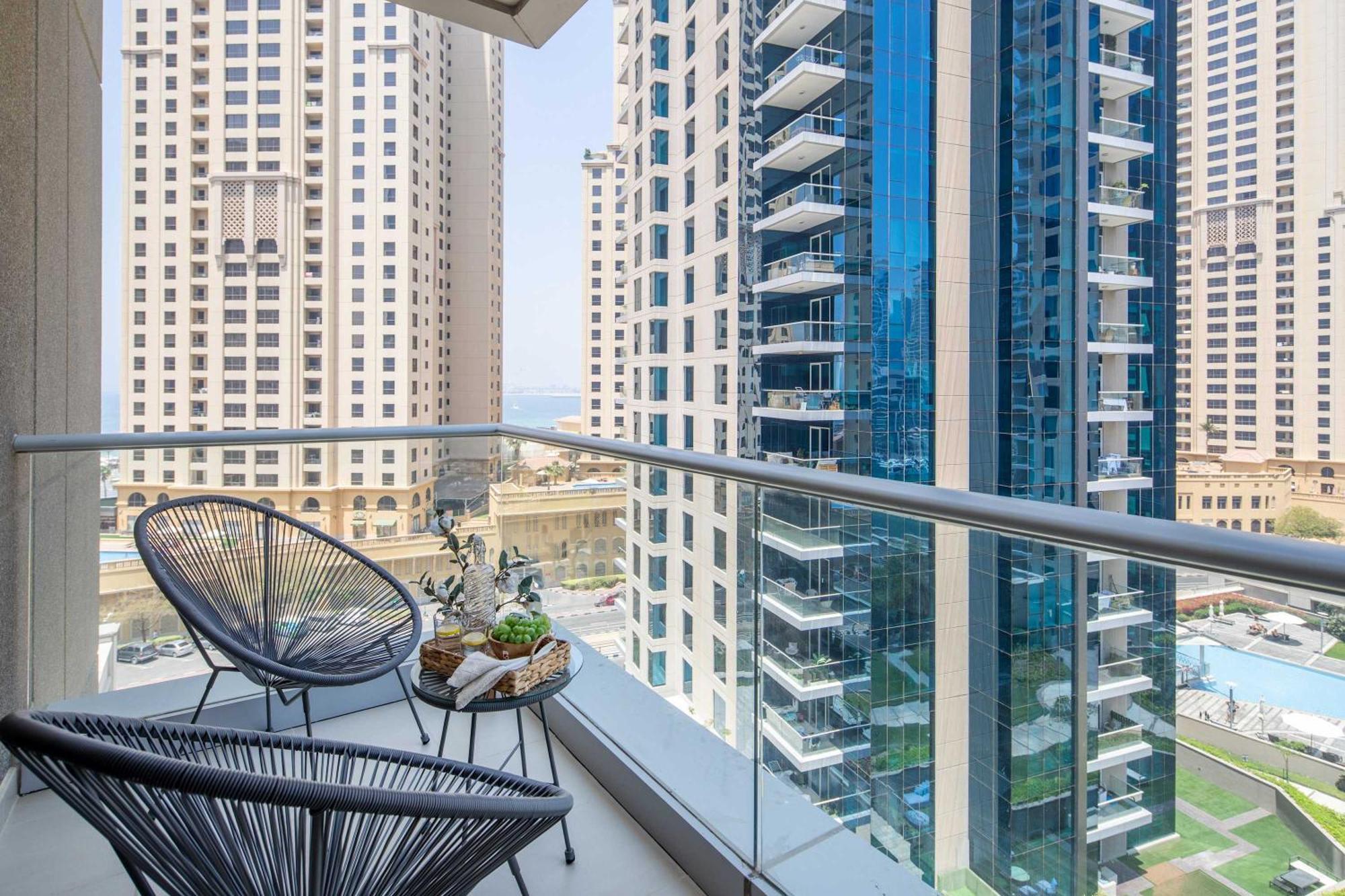 Apartment Frank Porter - Beauport Tower