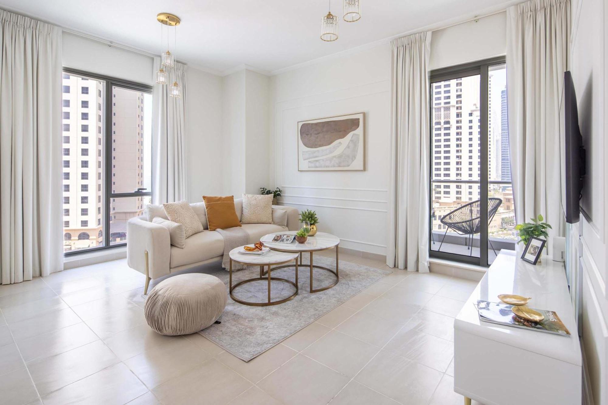 Frank Porter - Beauport Tower Apartment Dubai